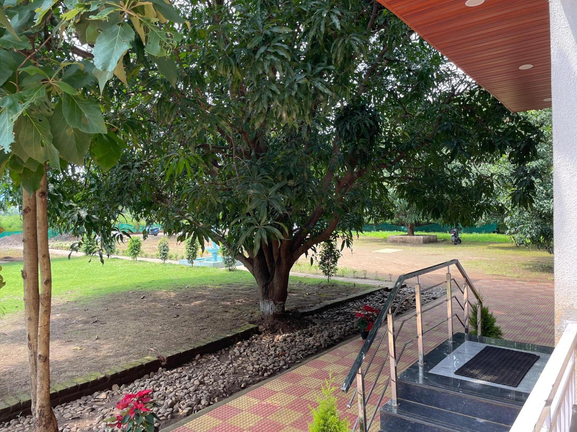 Riverland Farm And Resort Karjat Luaran gambar